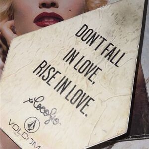 ♥️🫦♥️• Volcom x CoCo Ho x Love Rise Vibes • 🫦♥️🫦